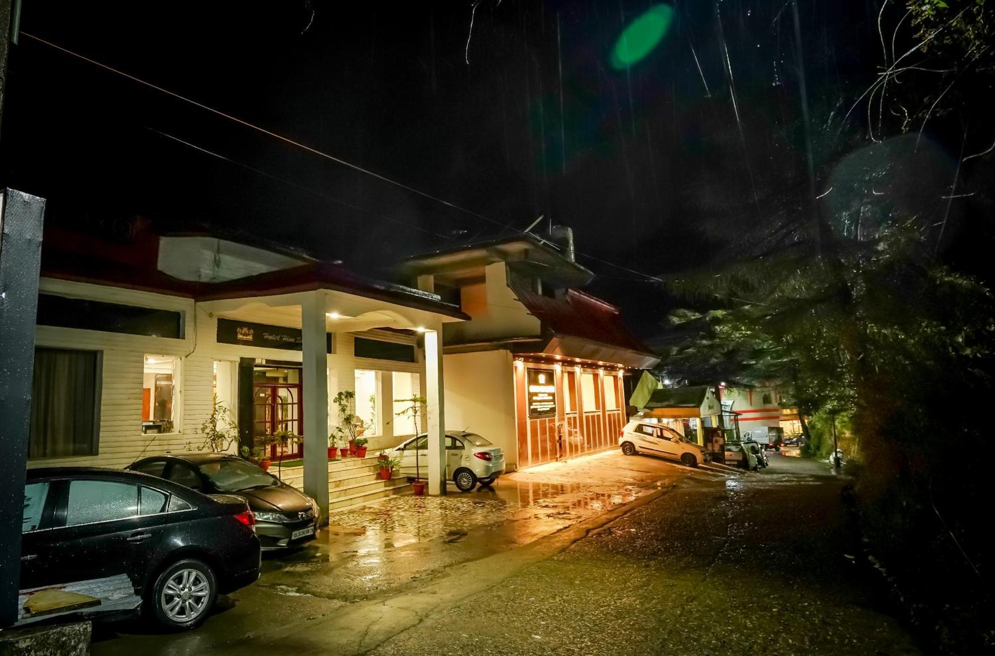 Grand Him Queen Ac Centralized Dharamshala Dış mekan fotoğraf