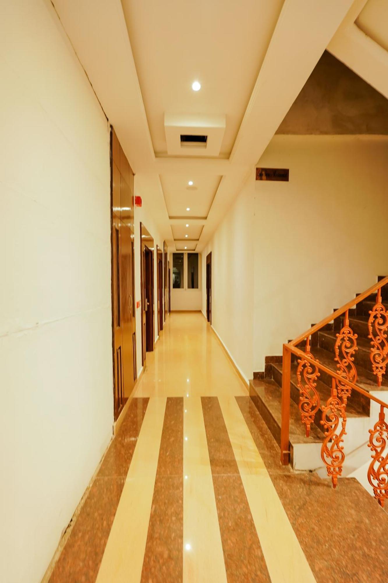 Grand Him Queen Ac Centralized Dharamshala Dış mekan fotoğraf